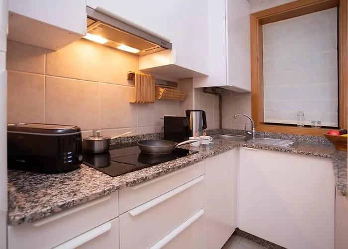 Centro, Playa Y Puesta De Sol A Coruña